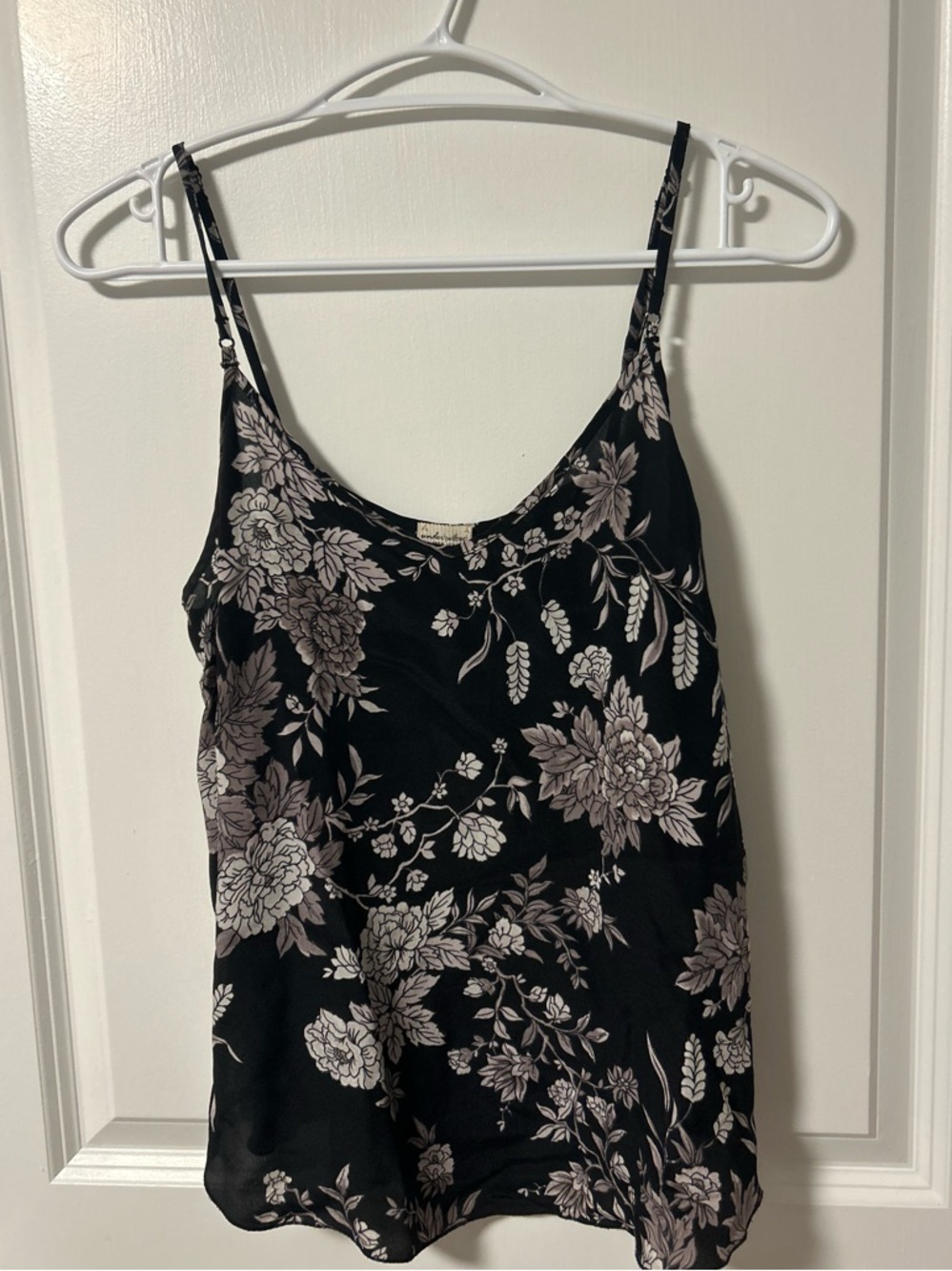 WILFRED 100% SILK FLORAL BLOUSE TANK
